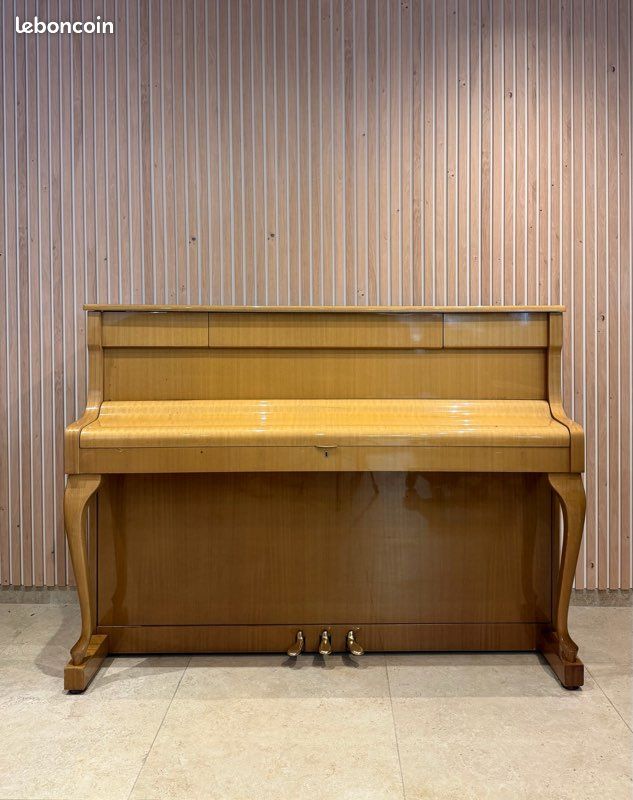 Piano Schimmel Lampe Chippendale + transport offert - Instruments de ...