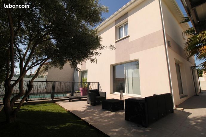 Villa 5 pièces 147 m²