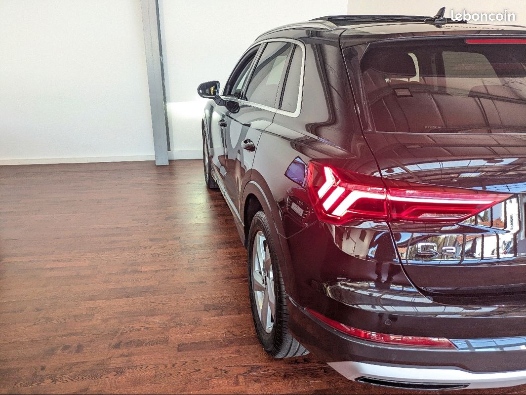 Audi Q3 35 TFSI 150CH MILD HYBRID DESIGN LUXE S TRONIC 7 (image 8)