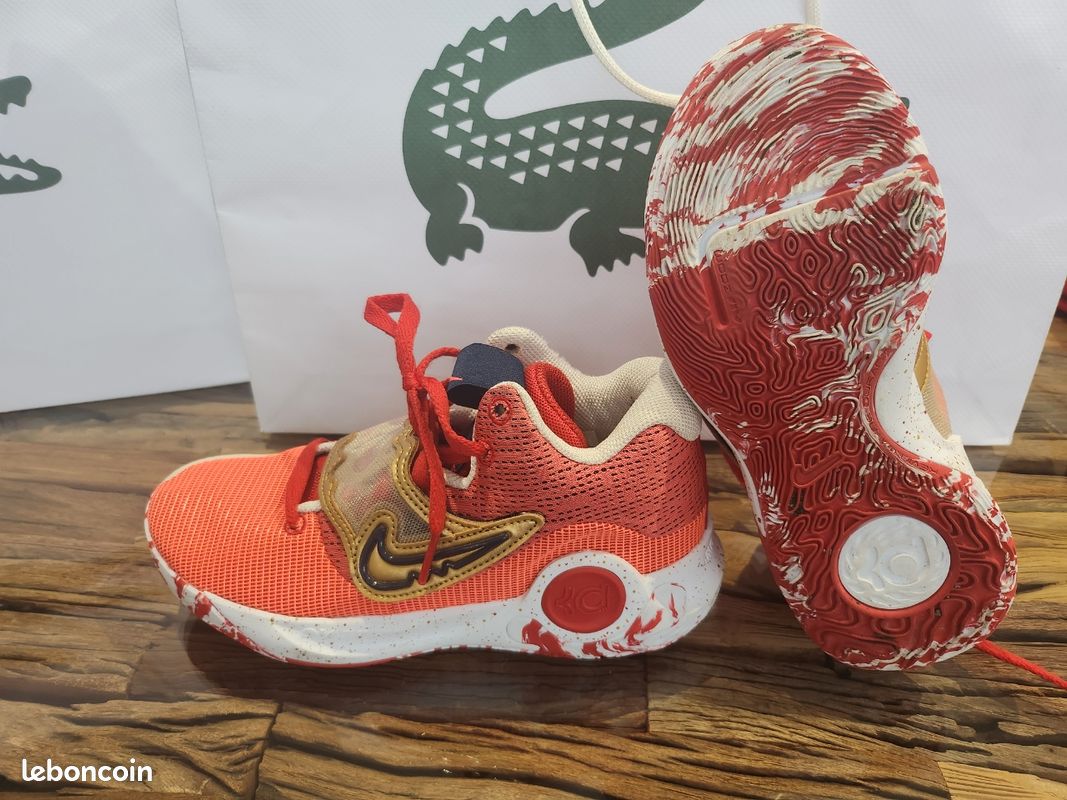 Nike KD Trey X University Red Metallic Gold DD9538-600 (No Lid