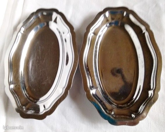 Lot de 2 petits plats en inox (image 1)
