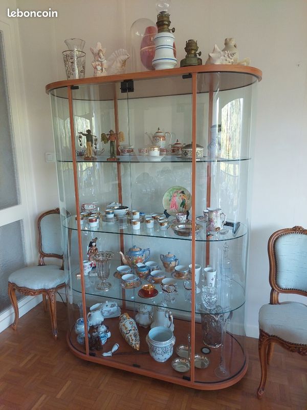 Grande vitrine Marquesa en merisier éclairée 160 cm verre parfait état (image 1)