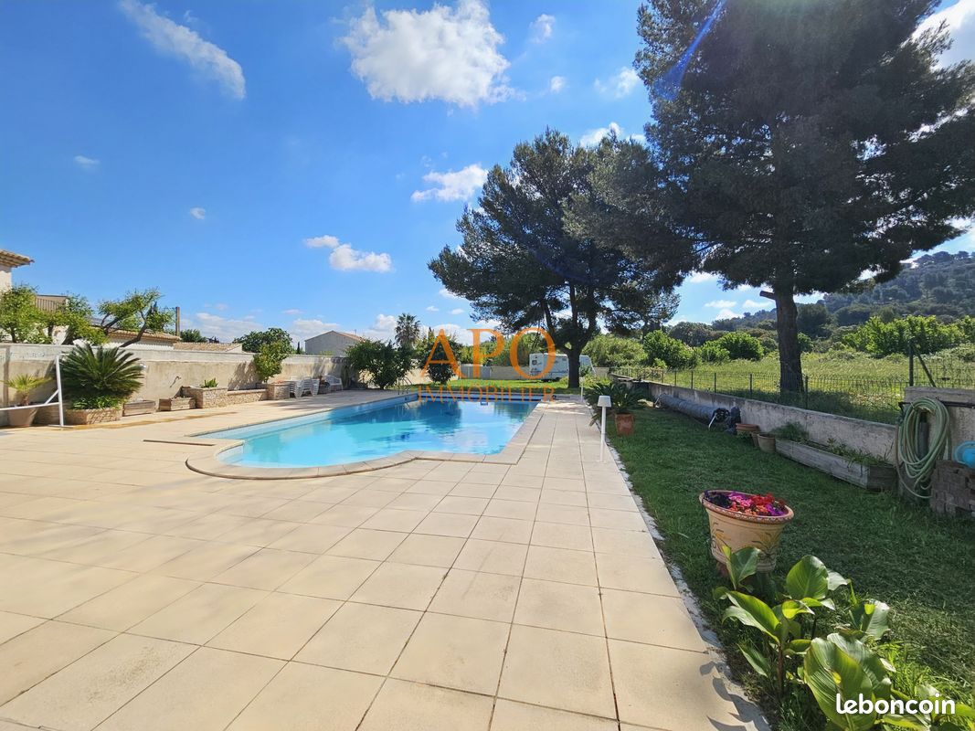 Propriété 10 pièces 310 m² (image 9)
