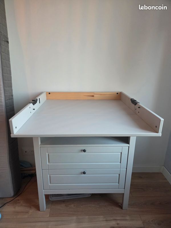 Table a langer / commode Ikea (image 1)