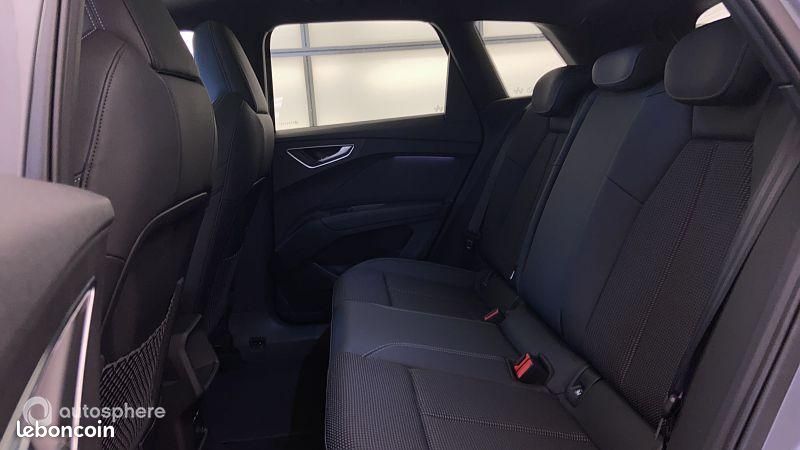Audi Q4 E-Tron 45 e-tron 285ch + Pack S line (image 12)