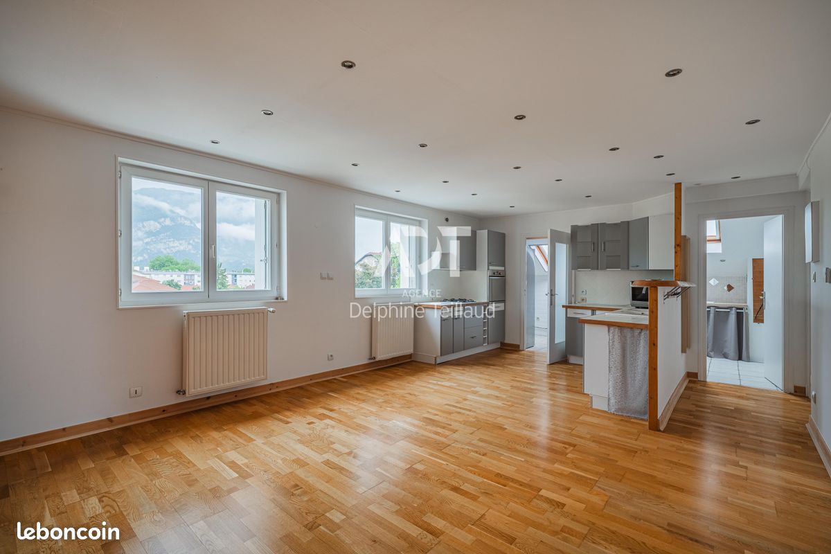 Appartement 2 pièces 48 m² · à Fontaine · 48 m² · 697 €/mois