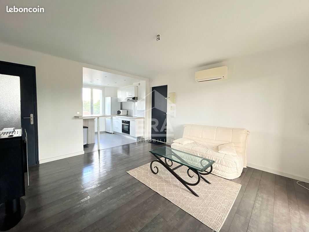 Appartement 3 pièces 51 m² · à Peyrolles-en-Provence · 51 m² · 900 €/mois