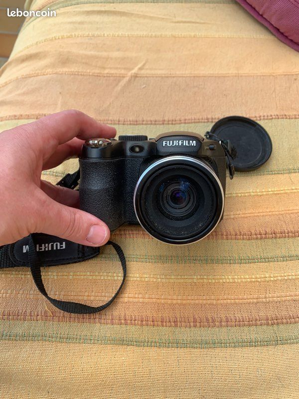 Fujifilm FinePix S1600 (image 6)