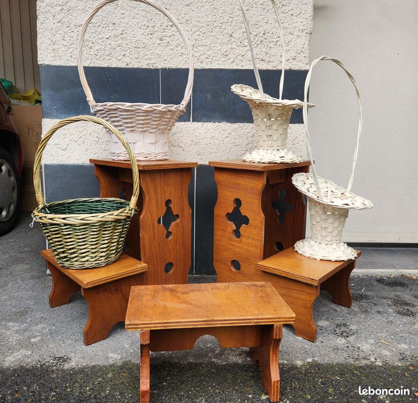 Lot 2 prie dieu enfant + tabouret (image 3)