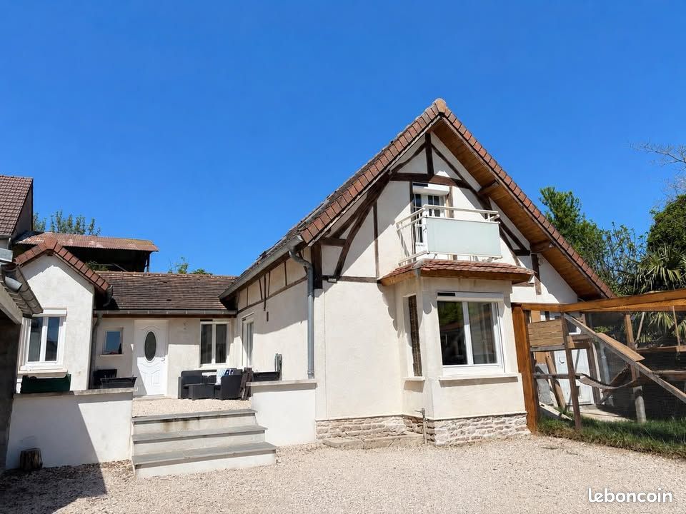 Maison 4 pièces 75 m² · à Athée · 75 m² · 186 000 €