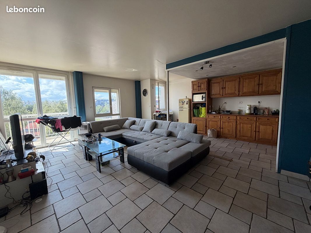 Appartement 3 pièces 72 m² · à Val-de-Reuil · 72 m² · 799 €/mois