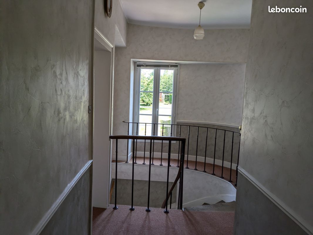 Maison 5 pièces 126 m² · à Épernon · 126 m² · 225 000 €