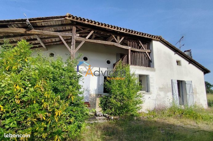 Maison 9 pièces 215 m²