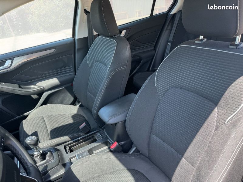Ford FOCUS 1.5 ECOBLUE 120CH TITANIUM X BUSINESS (image 13)