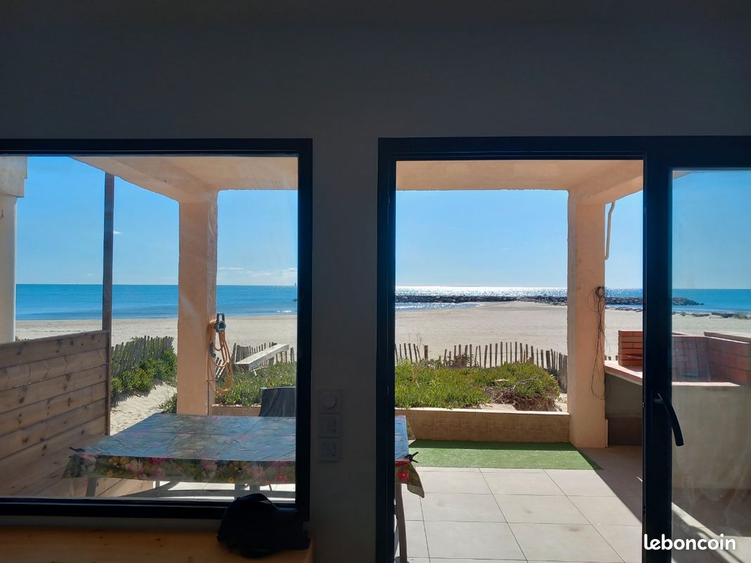 đïž Location saisonniĂšre Ă©tĂ© 2026 â T3 pieds dans lâeau Ă Carnon â AccĂšs privĂ© plage (image 1)