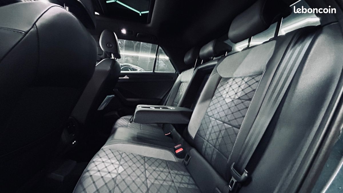Volkswagen t-ROC 2.0 TDI 150 CH R-Line DSG+ CARPLAY+DIGITALCOCKPIT +CAMERA +ACC + GARANTIE 12 MOIS (image 9)