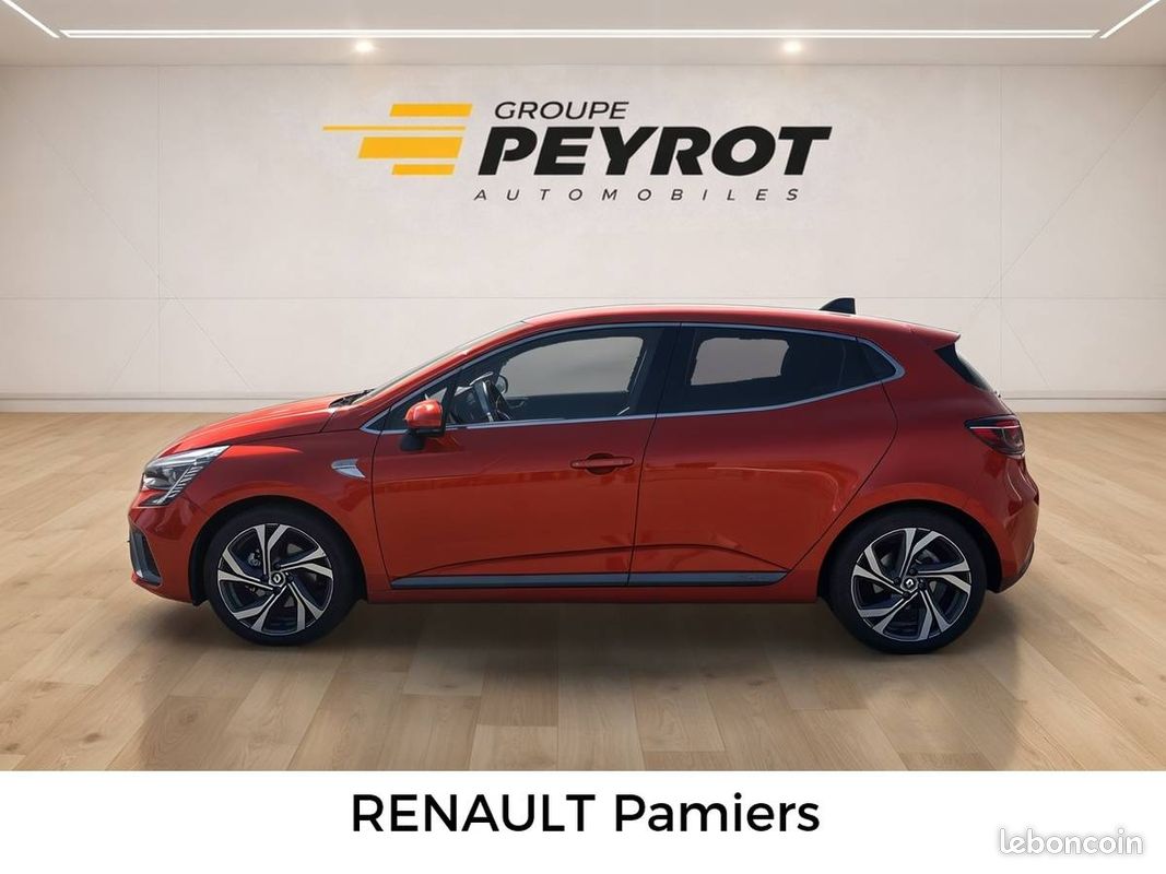 RENAULT Clio E-Tech hybride 145 RS Line (image 3)