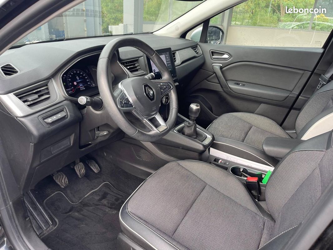 Renault Captur 1.3 TCe 140ch FAP Intens -21 (image 10)