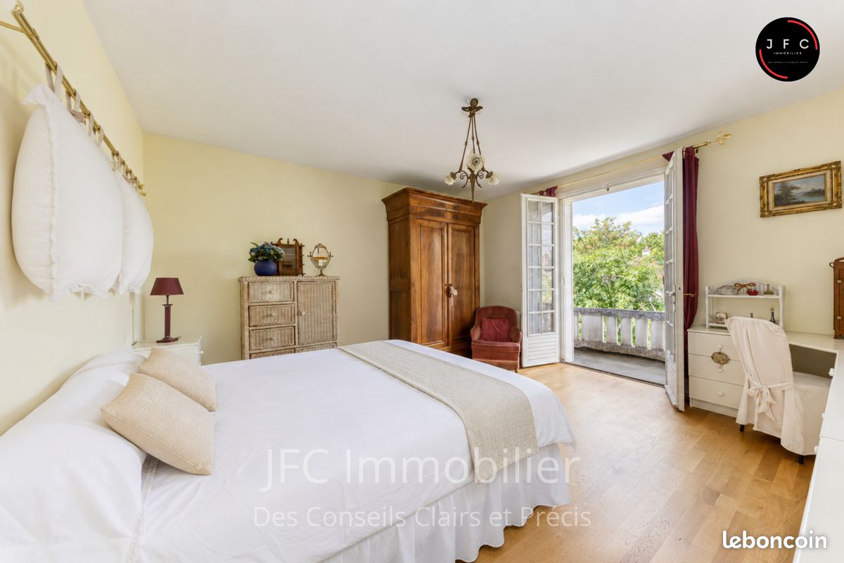 Maison 8 pièces 166 m² · à Antony · 166 m² · 890 000 €