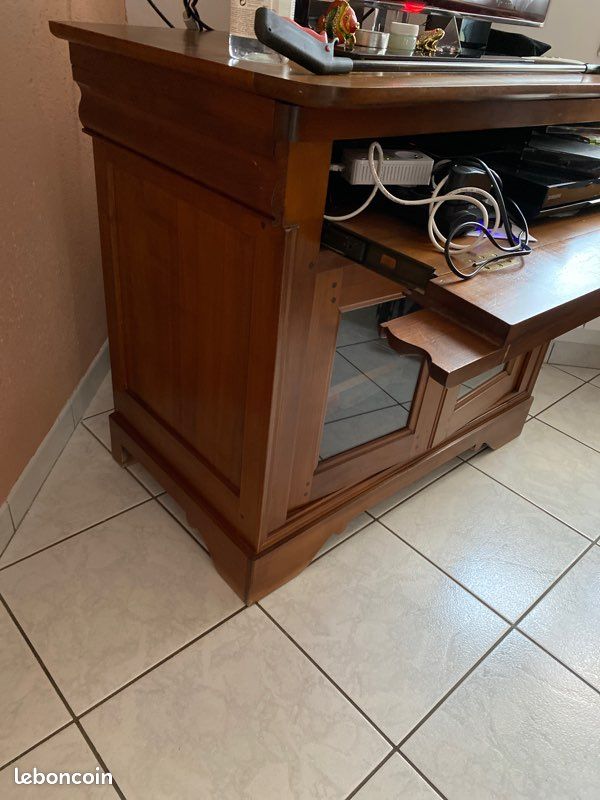 Meuble TV en bois (image 2)