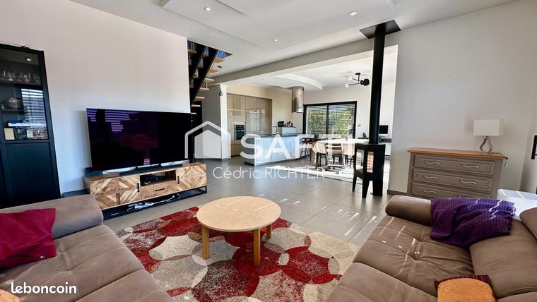 Maison 4 pièces 141 m²
