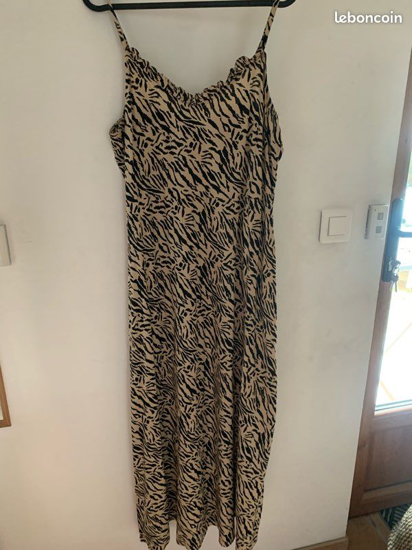 Robe longue à bretelles (image 1)