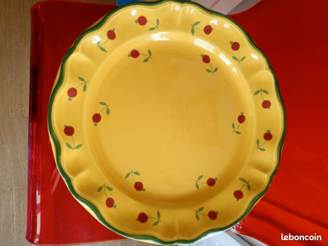Lot De 6 Assiettes Plates Geneviève Lethu Modèle Yseult 1997 Porcelaine