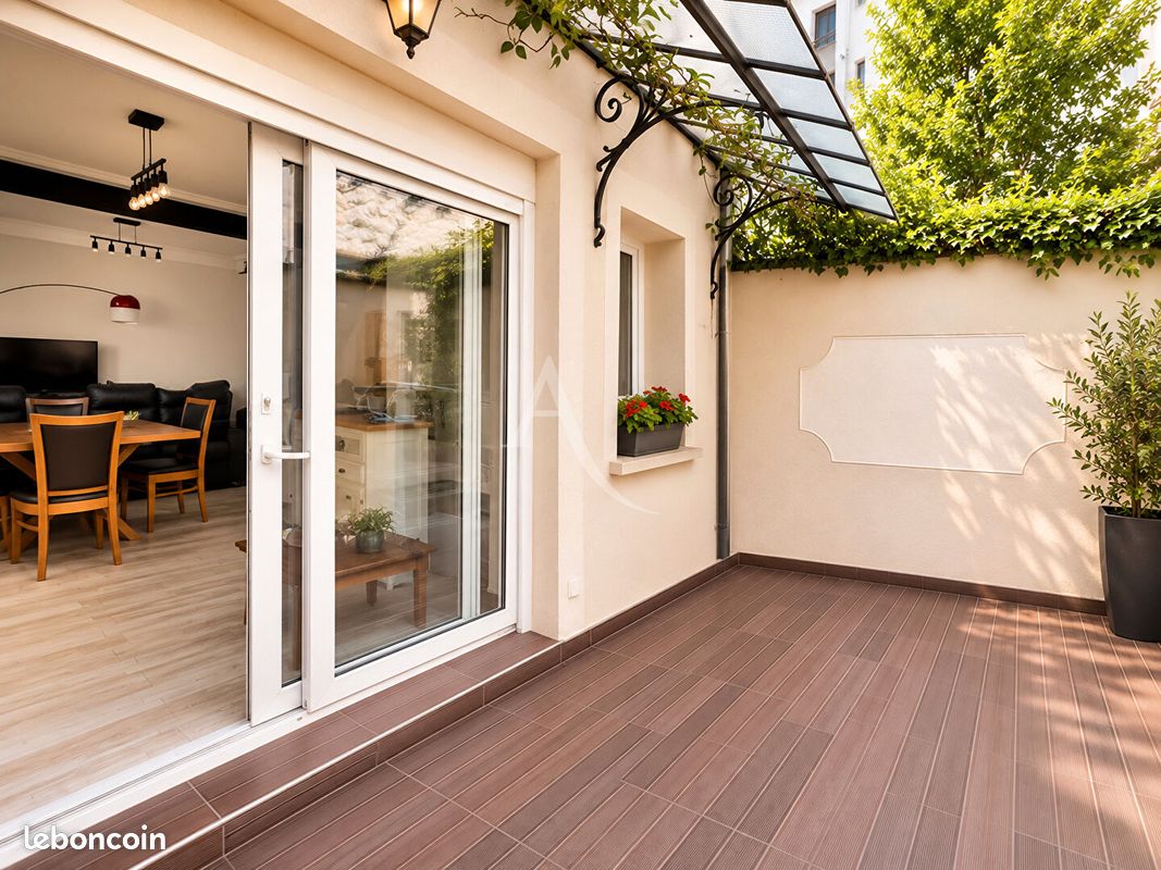 Maison 5 pièces 122 m² · à Fontenay-sous-Bois · 122 m² · 728 000 €