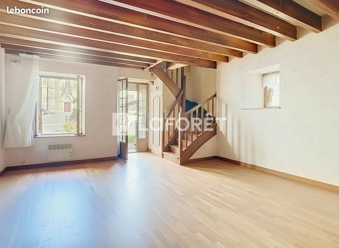 Maison 9 pièces 170 m² · à Martigné-Ferchaud · 170 m² · 59 000 €