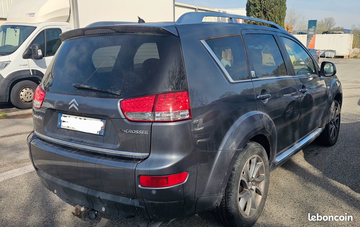 Citroën C-crosser 2.2 hdi Turbo 160ch 7places (image 5)