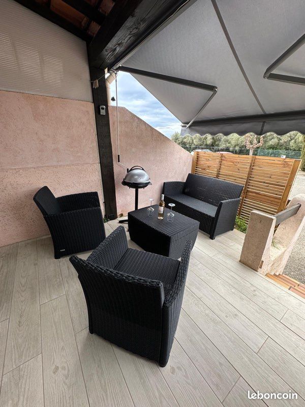 Maison 3 pièces 34 m² · à Sanary-sur-Mer · 34 m² · 950 €