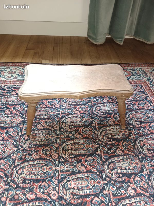Petit tabouret (image 1)