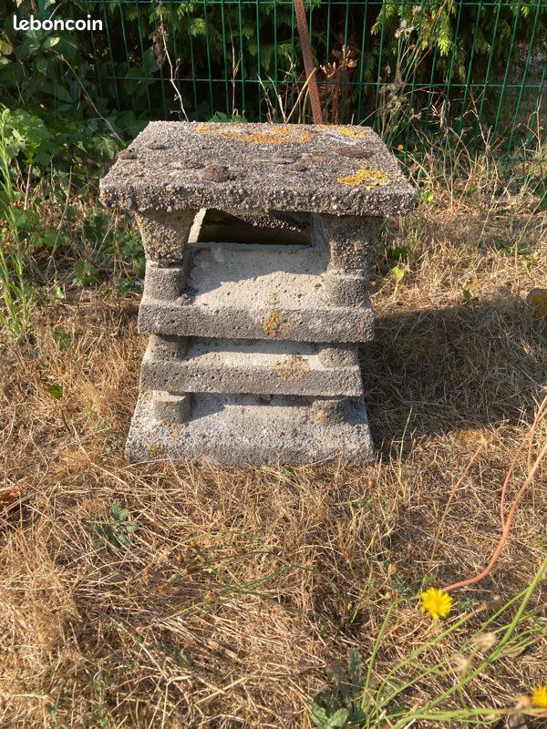 Chapeau de cheminée avec réhausse en béton (image 1)