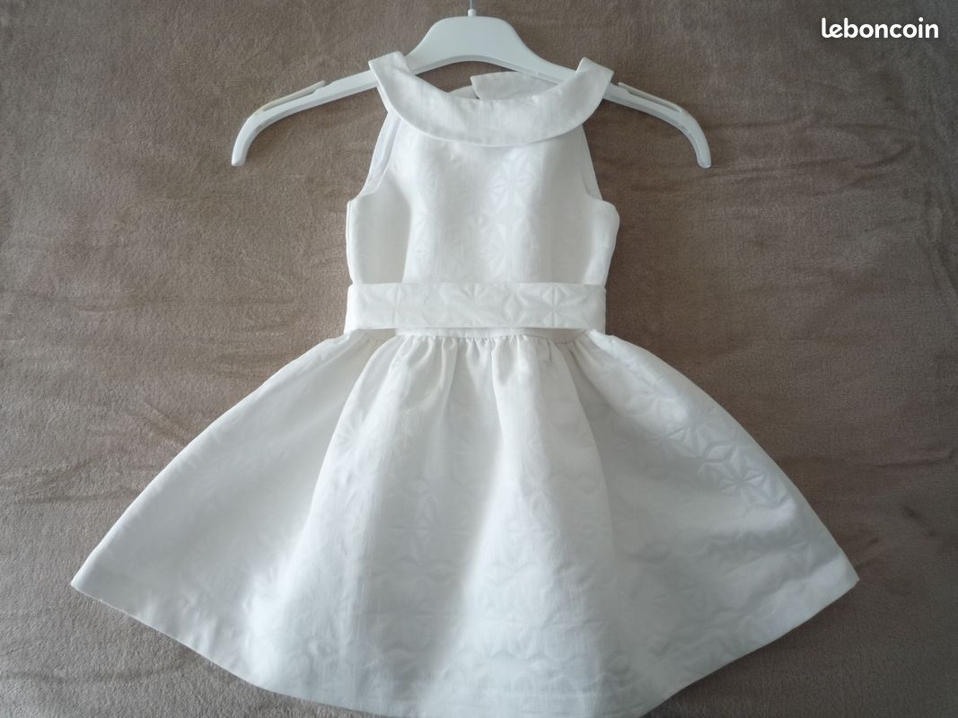 Robe blanche (image 1)