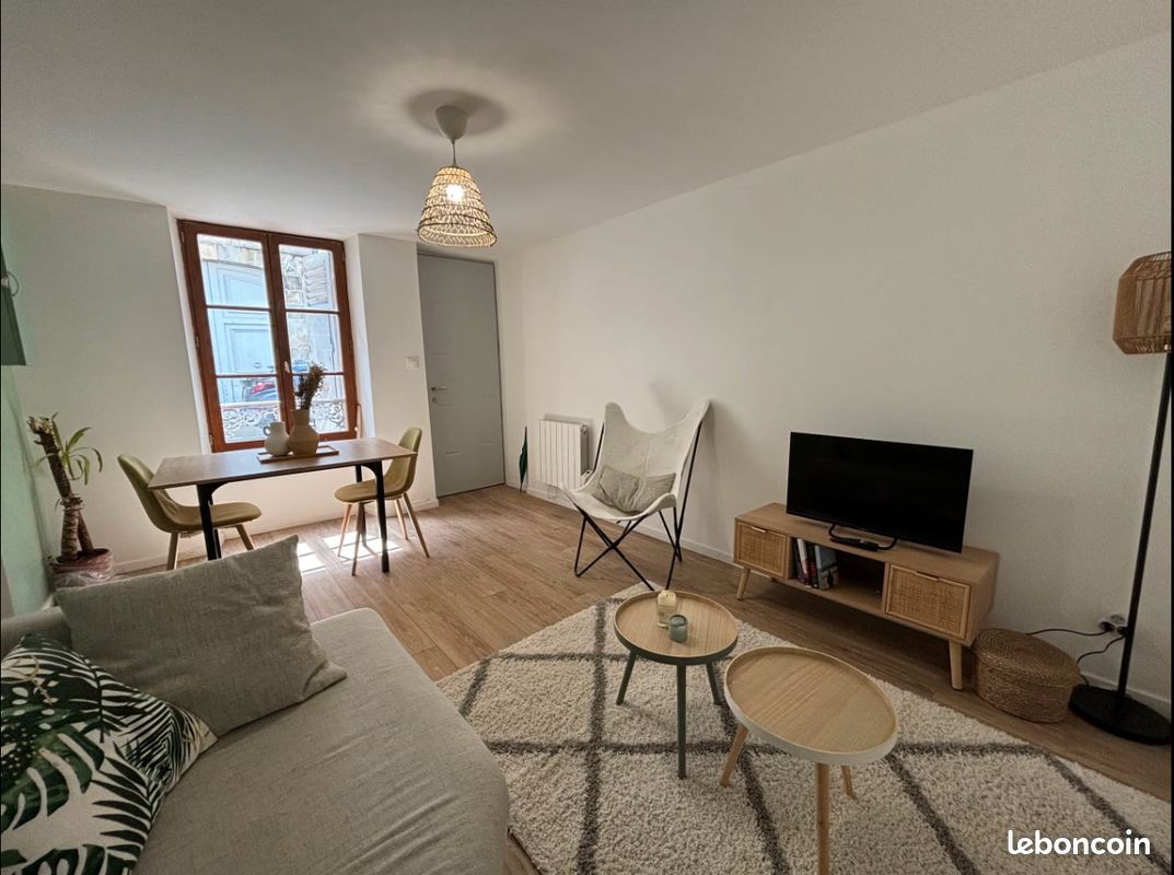 Appartement 3 pièces 44 m² · à Fontainebleau · 44 m² · 235 000 €