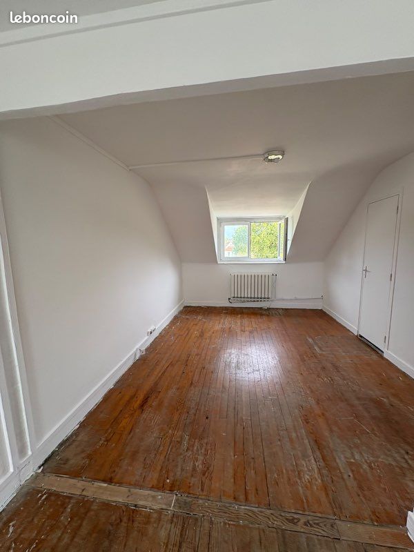 Location t3 (image 1)