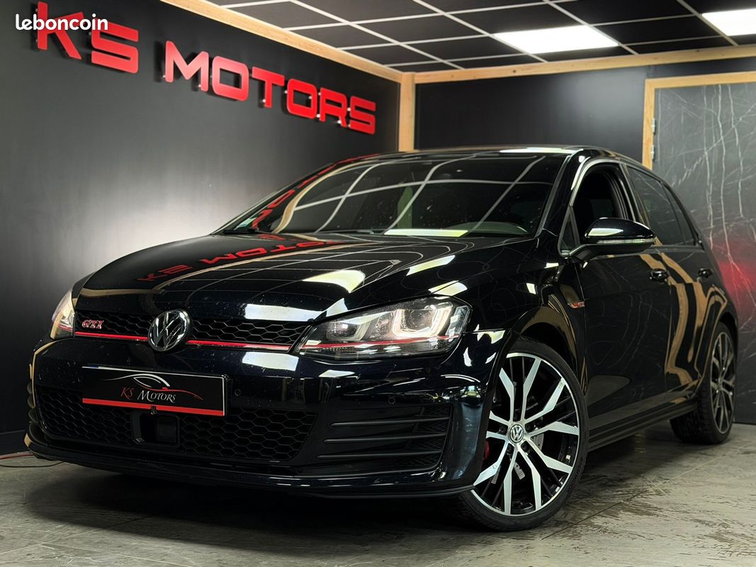 Volkswagen GOLF VII 2.0 TSI 230CH BVA GPS TEL TOIT OUVRANT (KS MOTORS) (image 1)