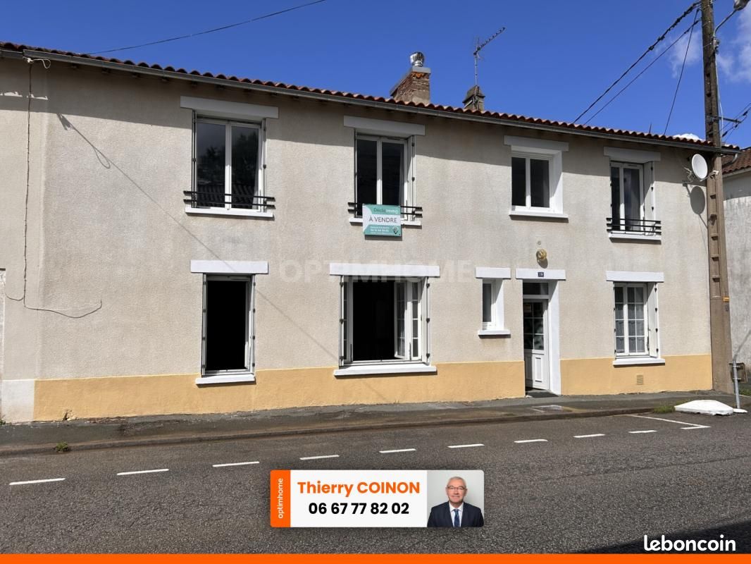 Maison 7 pièces 143 m² · à Reffannes · 143 m² · 121 500 €