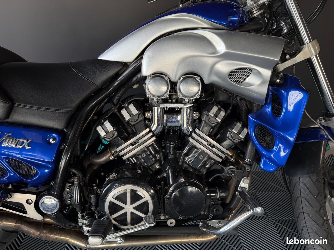 Yamaha v-max 1990 / parfait etat (image 9)
