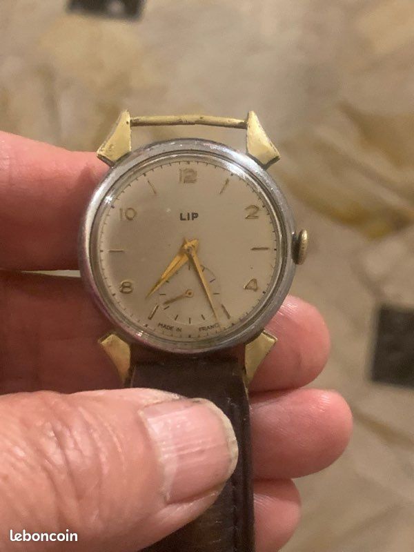 Montre Lip r25 pare choc seconde centrale - Montres & Bijoux
