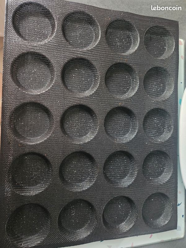 Moule 30 tartelettes Flexipan guy demarle - Arts de la table