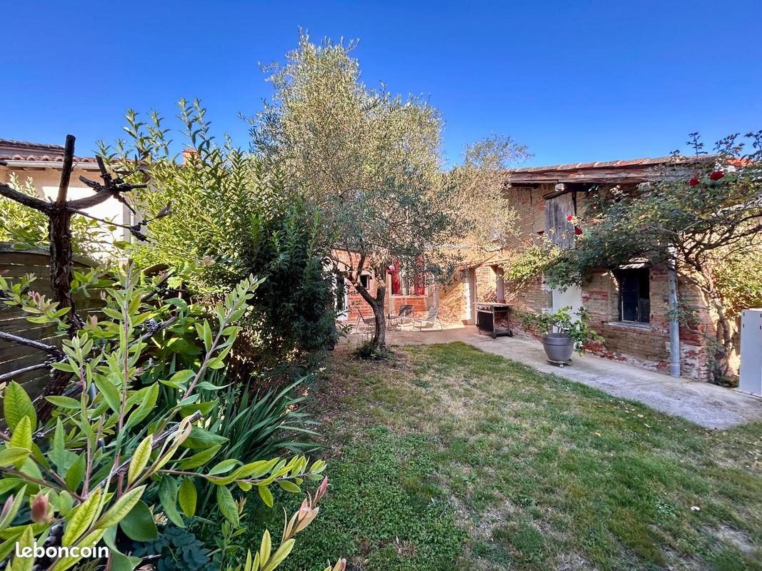 Maison 6 pièces 168 m² · à Grisolles · 168 m² · 357 000 €