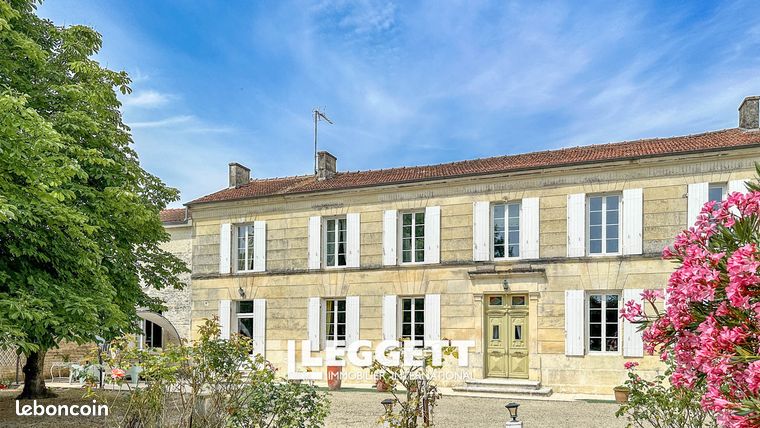 Maison 10 pièces 283 m²