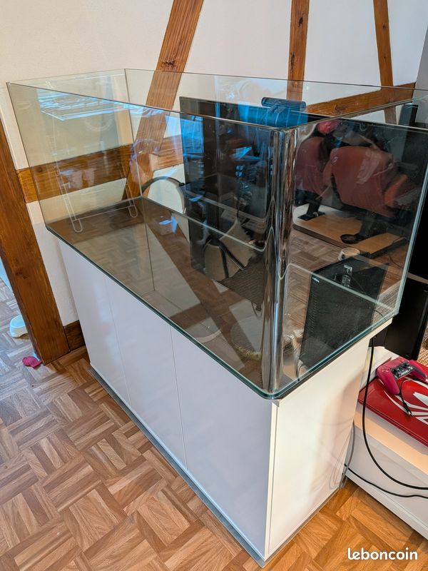 Aquarium cuve nue bords arrondis 250L (image 1)