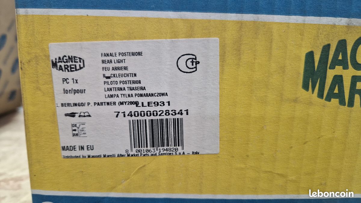 Feu arrière MAGNETI MARELLI 714020770803 au meilleur prix Feu arrière MAGNETI MARELLI 714020770803 au meilleur prix
