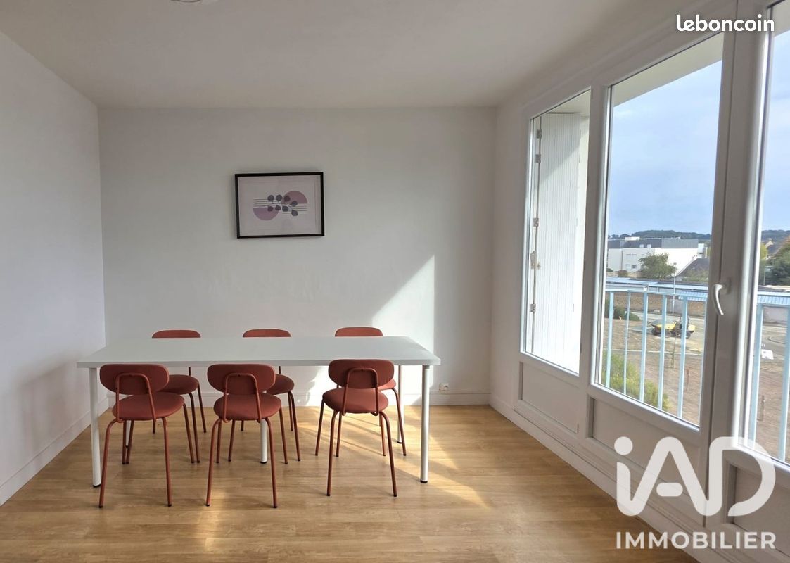 Appartement 4 pièces 71 m² · à Guingamp · 71,3 m² · 110 000 €