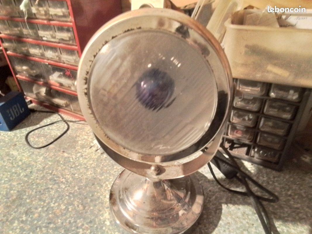 Lampe de bureau (image 1)
