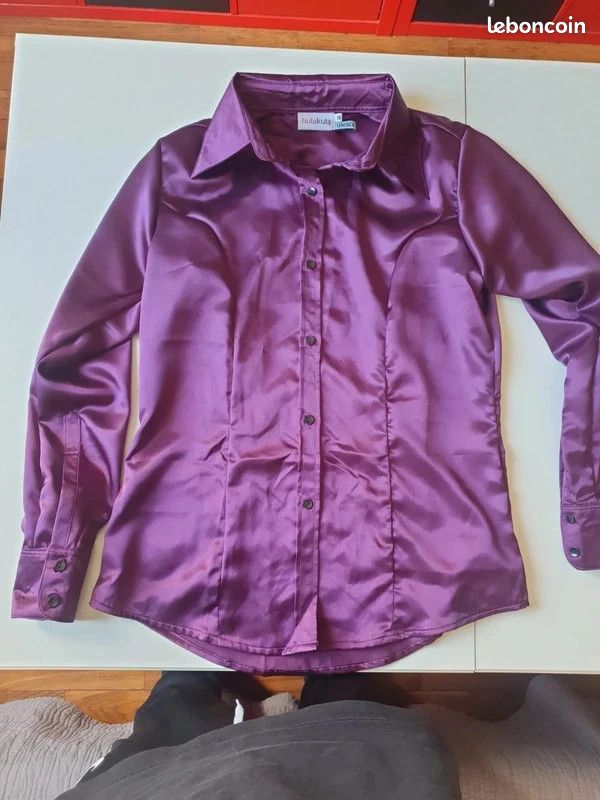 Chemisier satin mauve taille M Vêtements