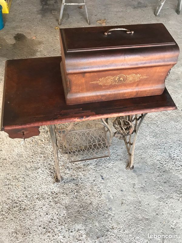 Machine à coudre (image 2)