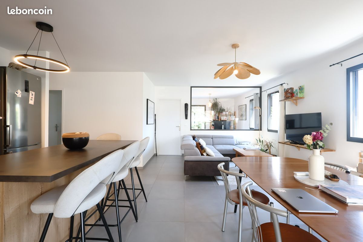 Appartement 4 pièces 91 m² · à Tain-l'Hermitage · 91 m² · 320 000 €